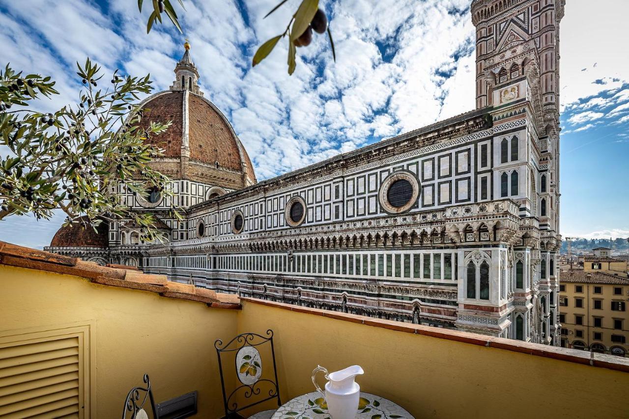 Palazzo Gamba Apartments Al Duomo Florenţa Exterior foto